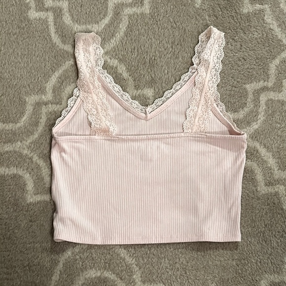 American Eagle lace trim, pink tank top, size M - Picture 6 of 6